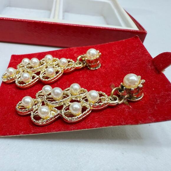Vintage Camelot Collection Statement Brooch, Earrings gold tone faux pearls box - Picture 5 of 15